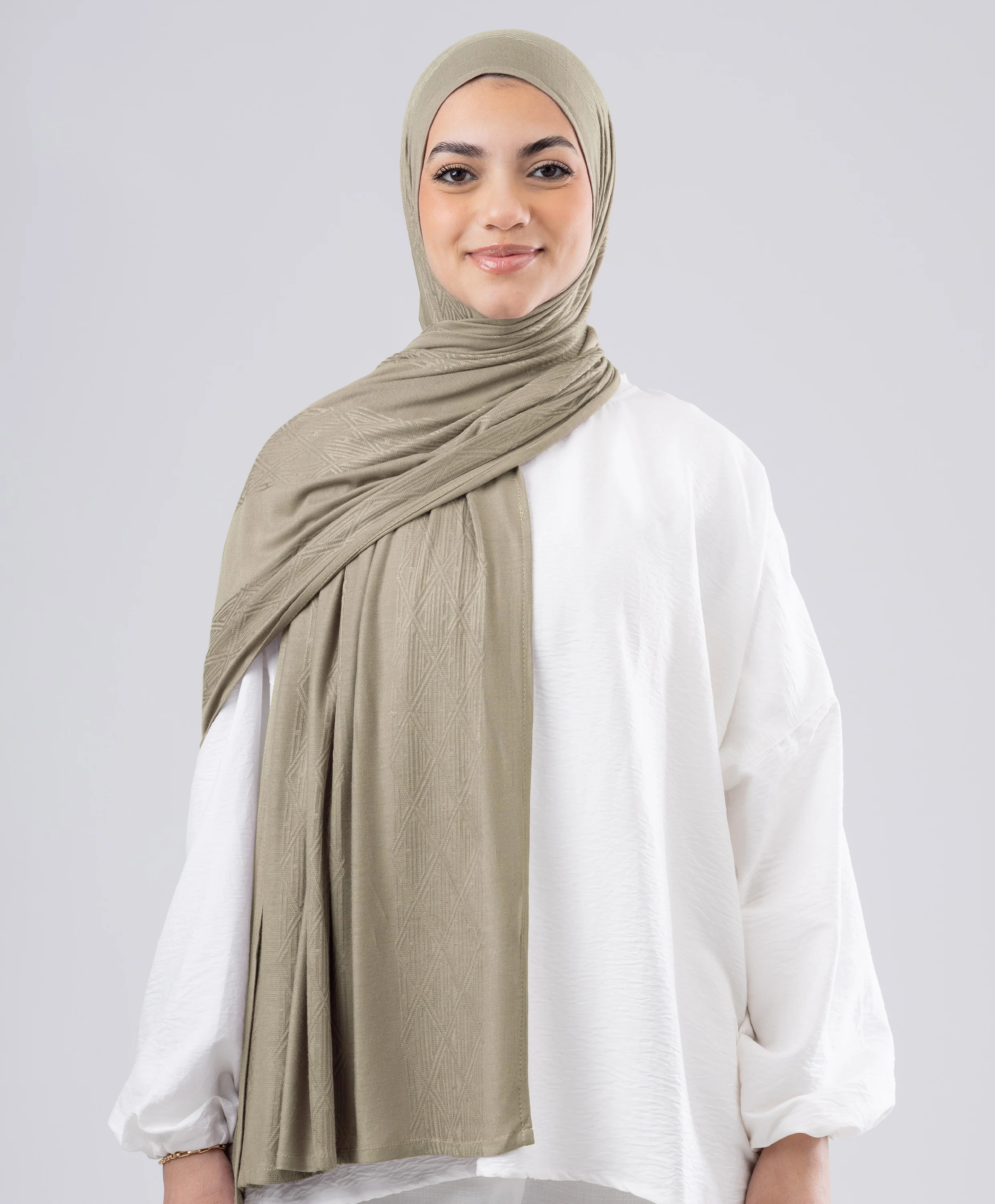 Abstract Kuwaiti Scarf - Image 10