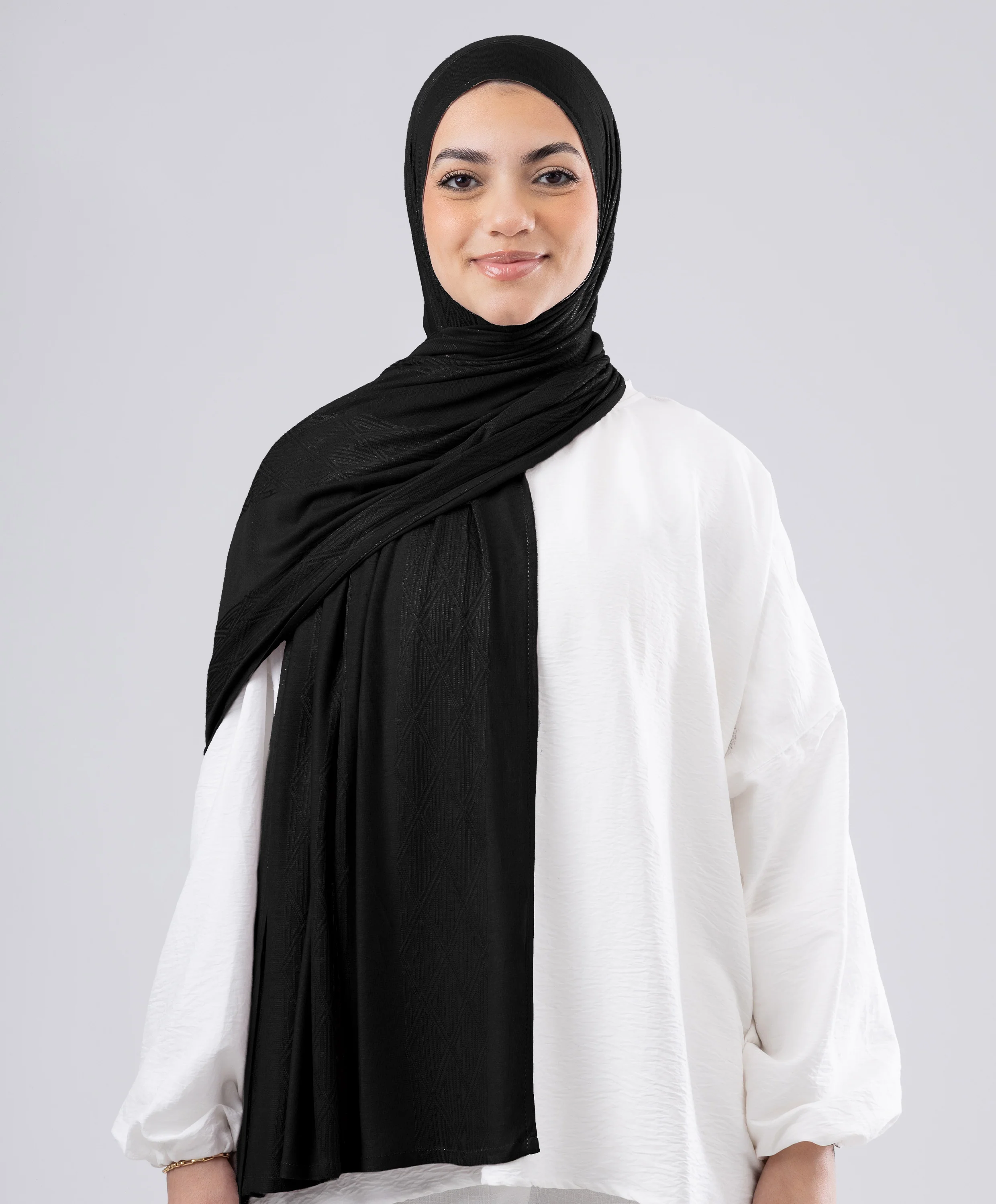 Abstract Kuwaiti Scarf - Image 6