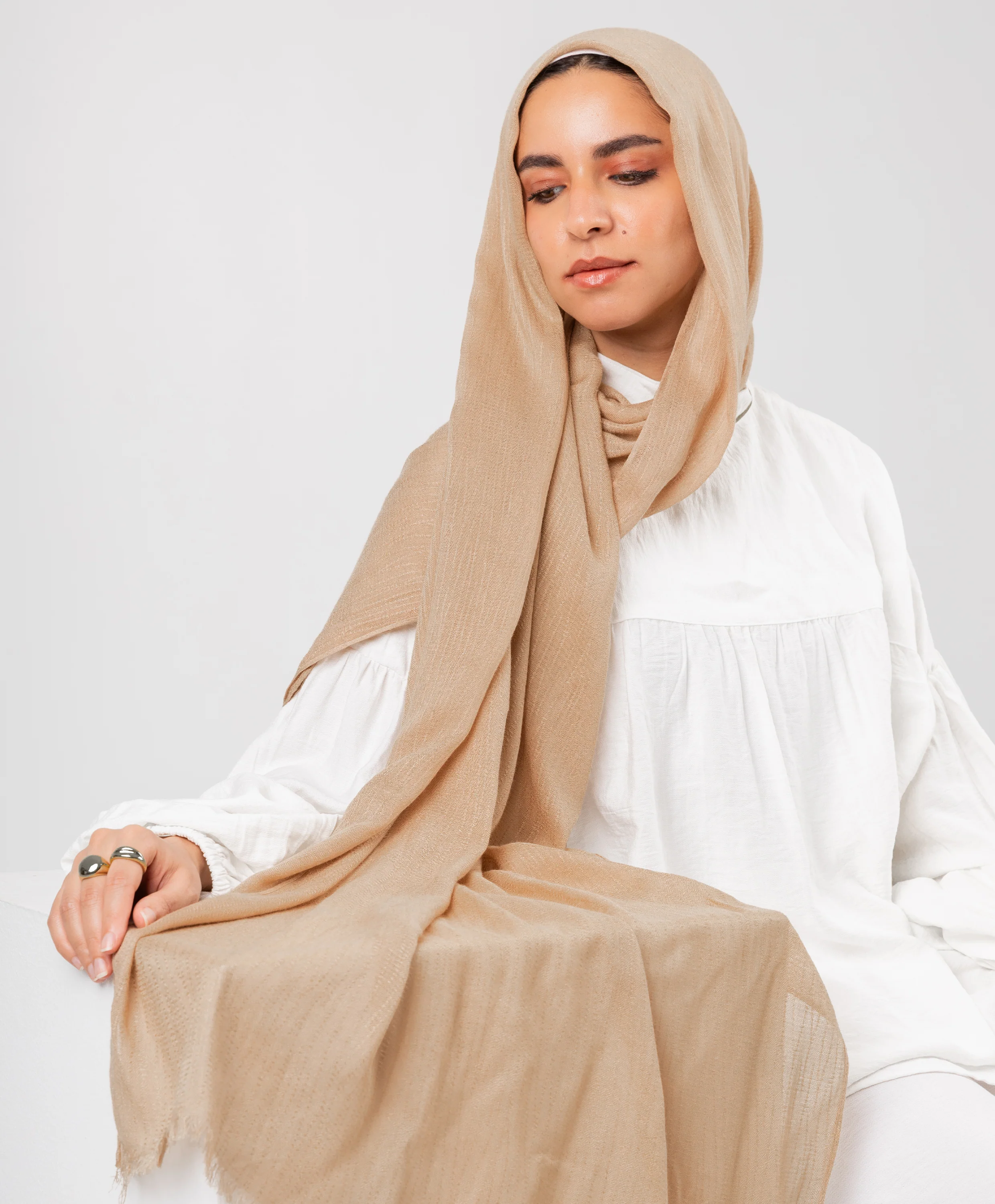Bubbly Linen Scarf - Image 12