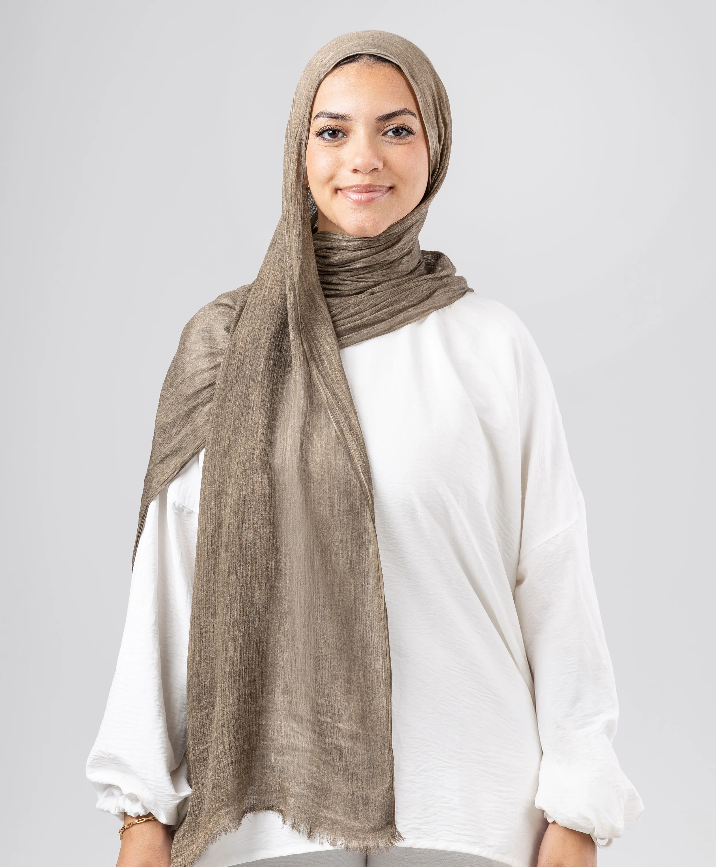Elegance Crinkled Cotton Scarf - Image 13