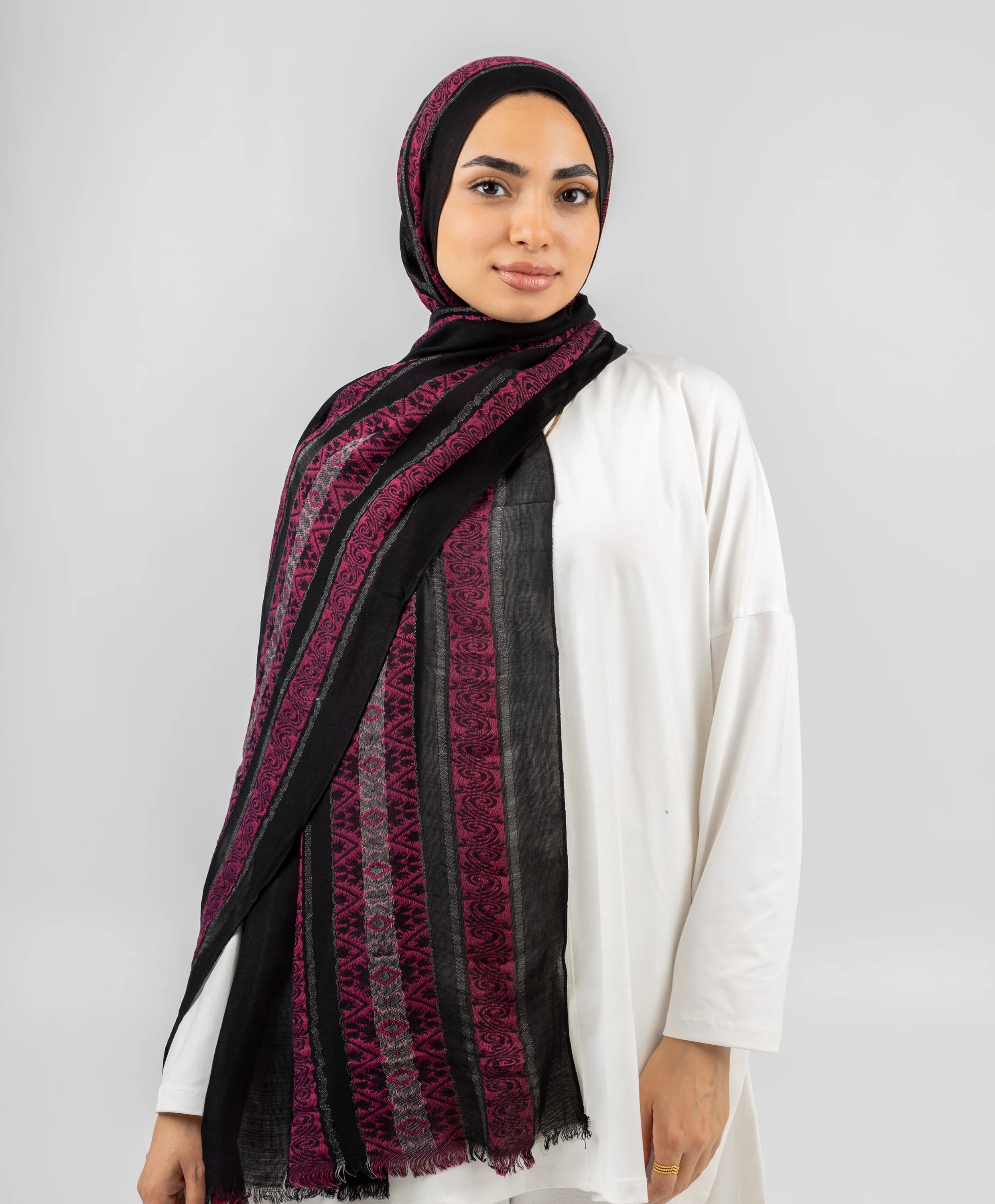 Embroidered Dusk Linen Scarf - Image 6