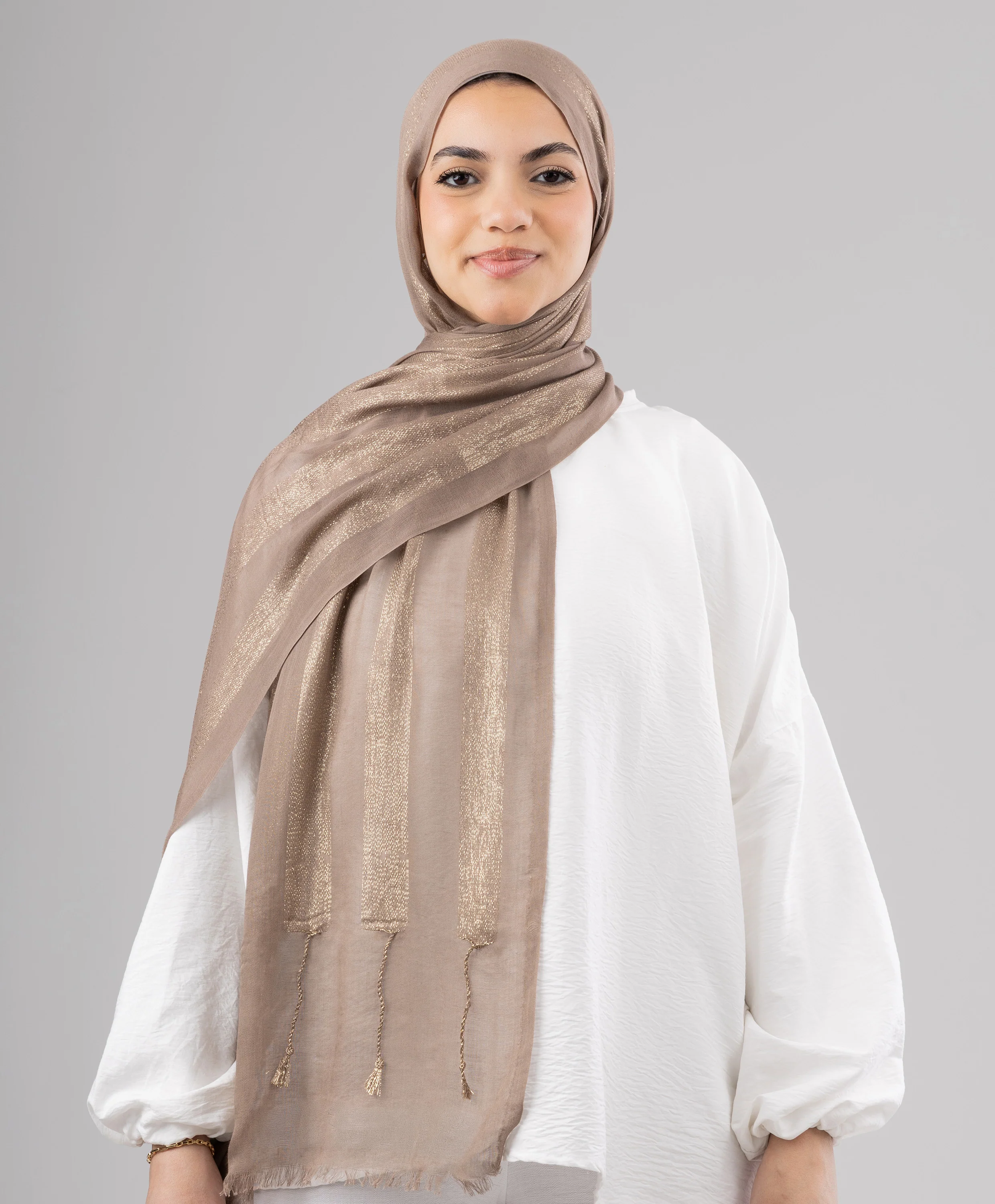 Essence Linen Scarf - Image 8