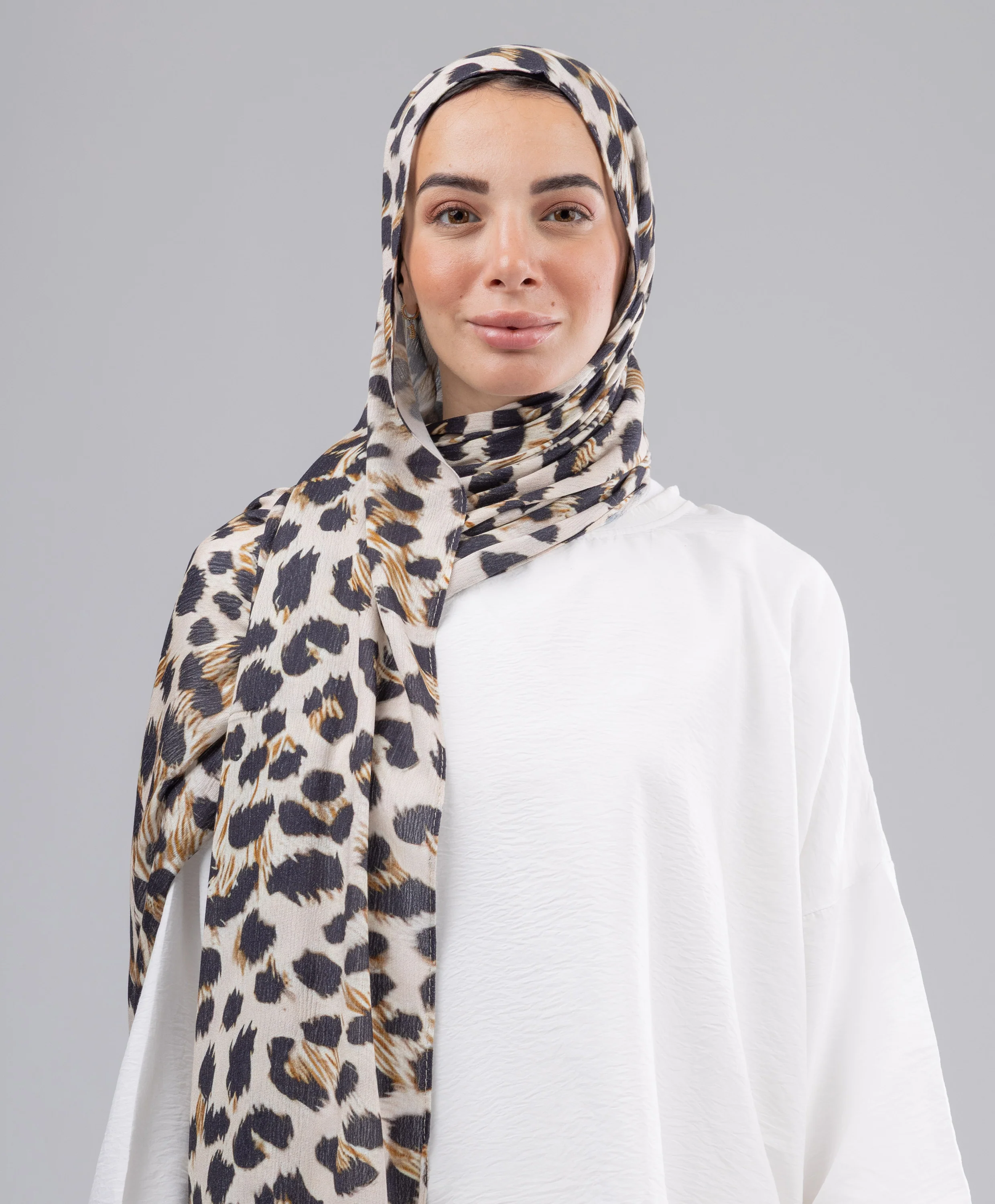 Leopard Sponge Scarf - Image 2