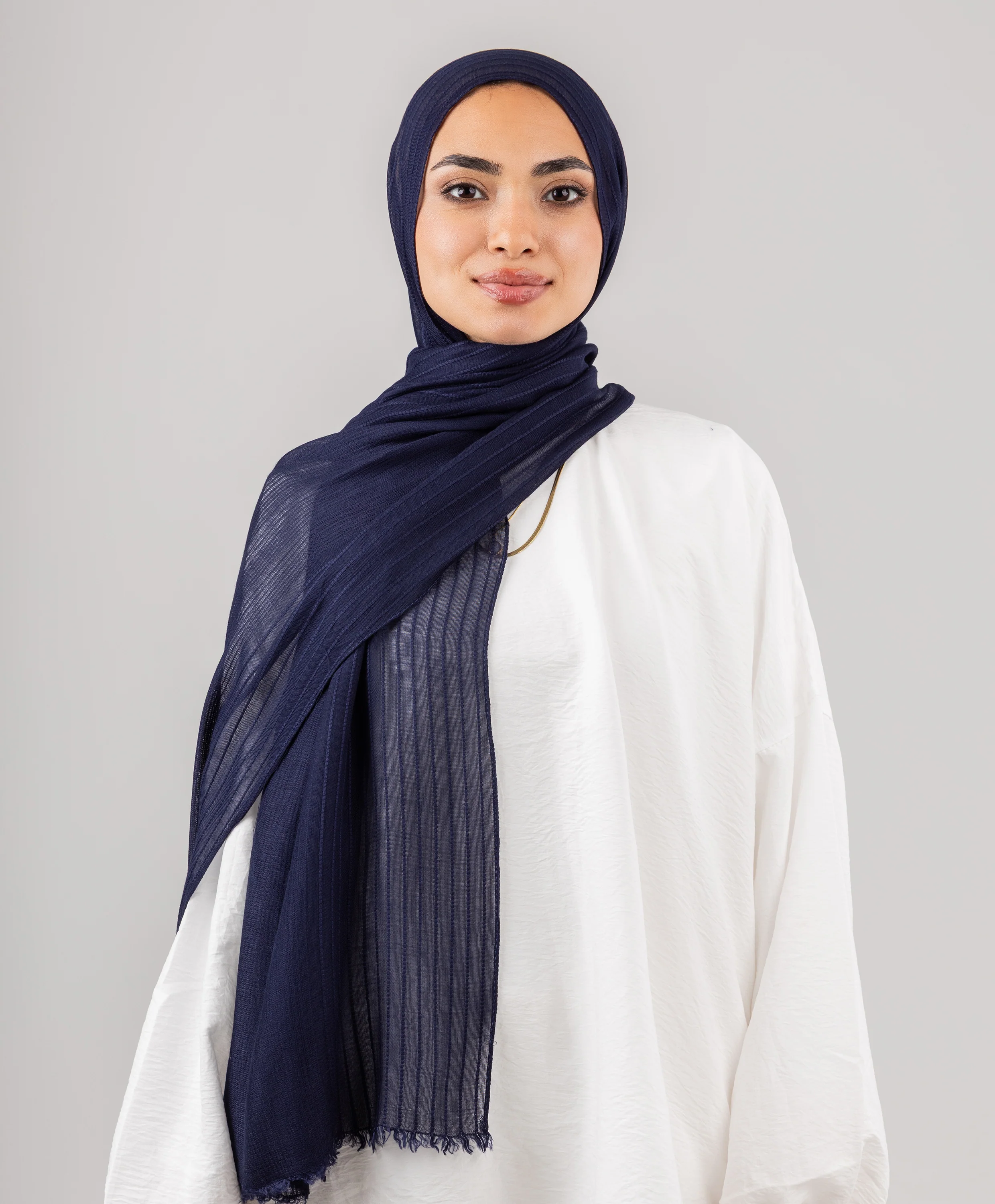 Linear Linen Scarf - Image 10