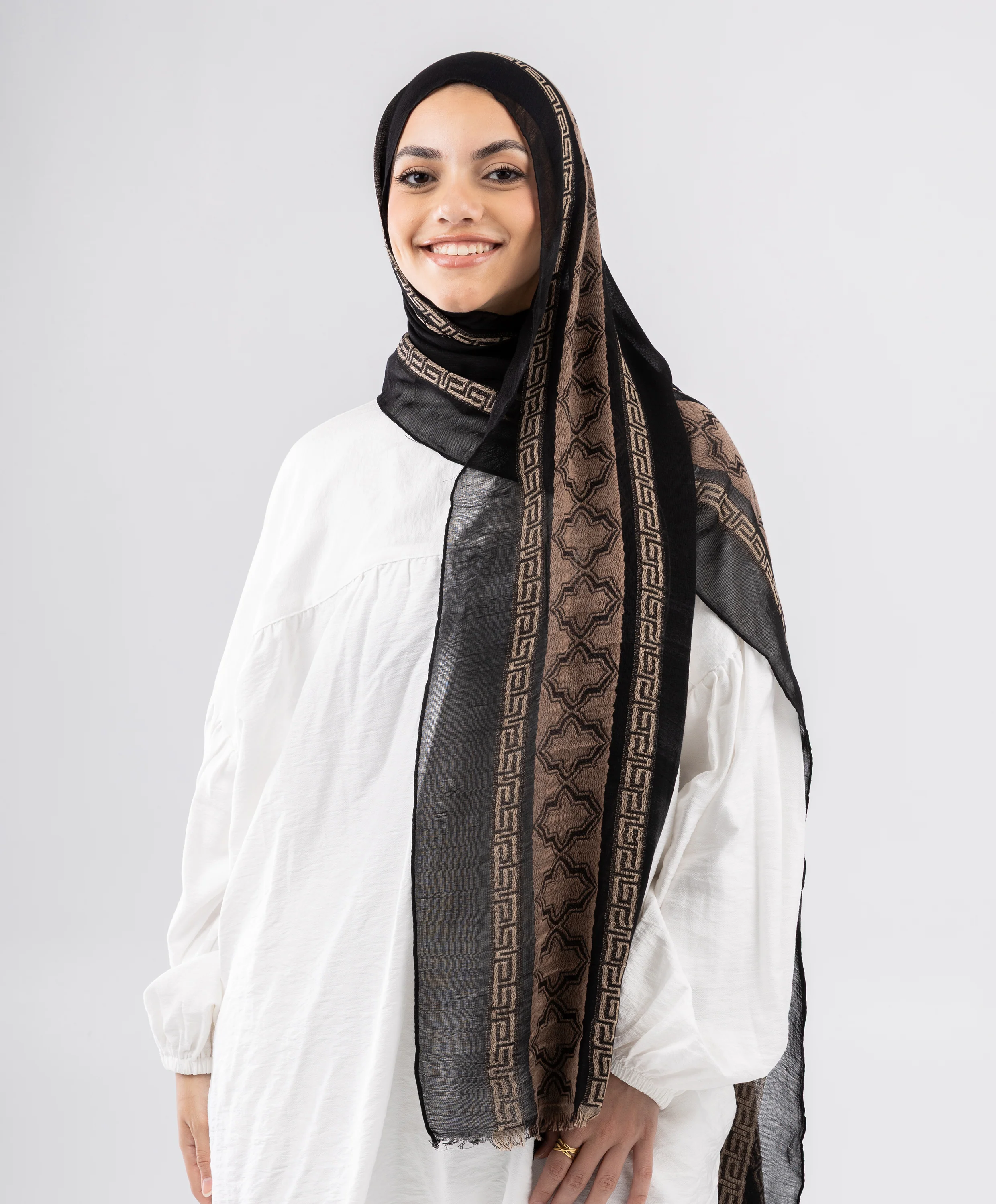 Quiet Glamour Scarf - Image 6