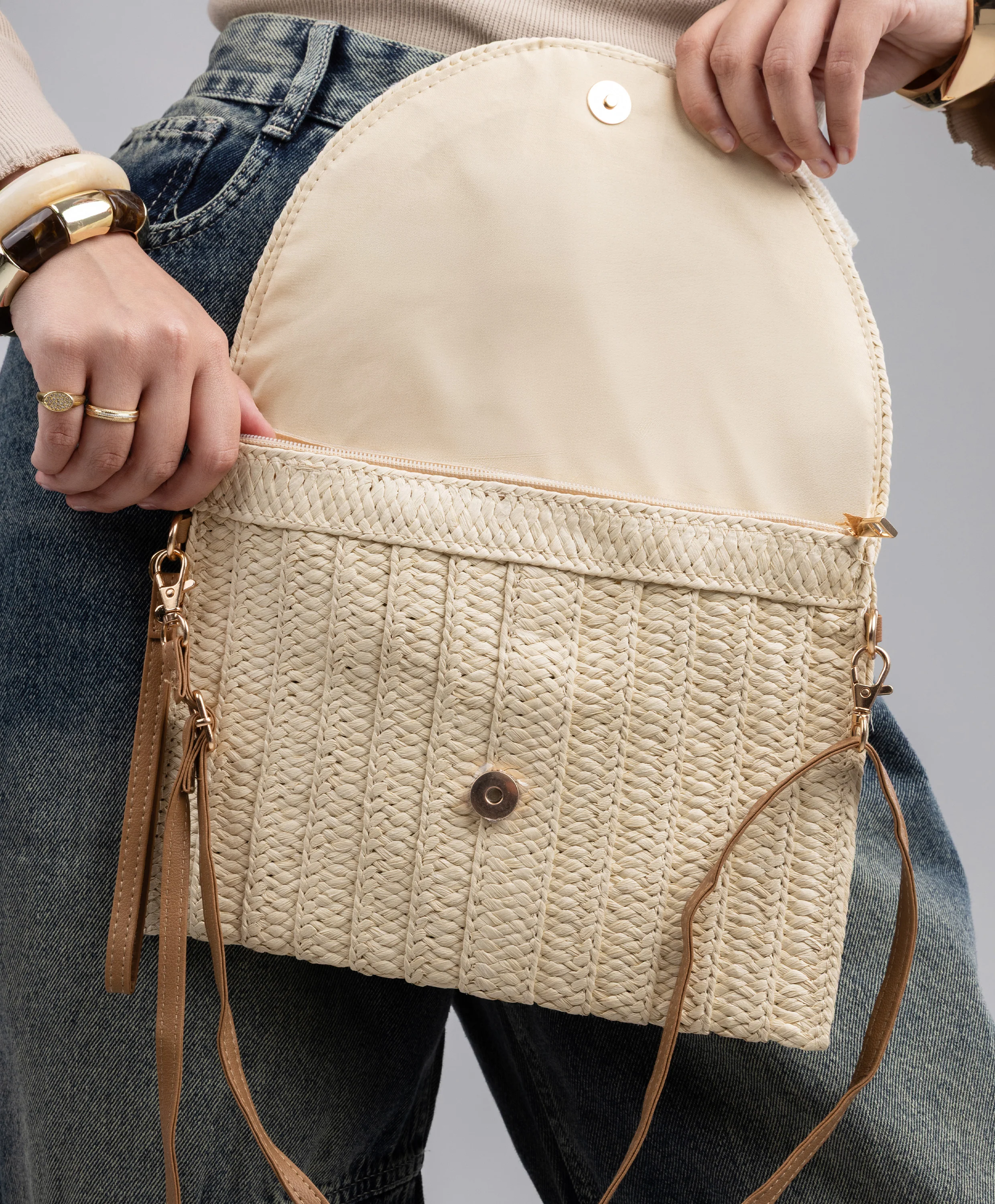 Shell Clutch - Image 3
