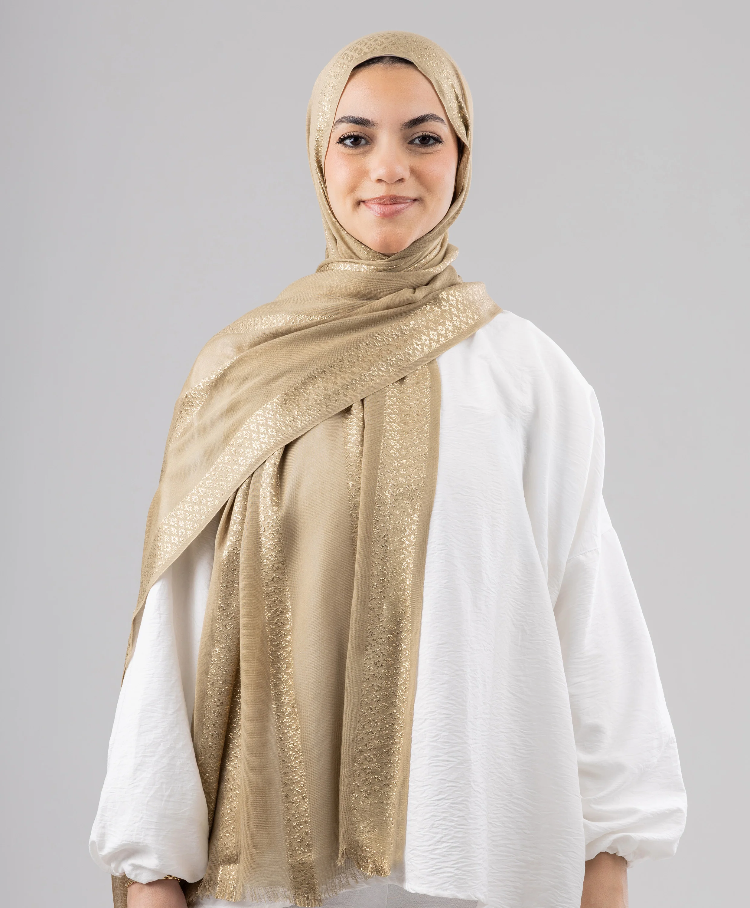 Sparkle Linen Scarf - Image 8